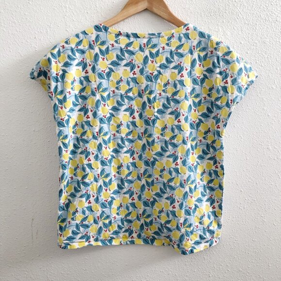 UNIQLO Scandinavian Pattern Short Sleeve T-Shirt Size XS - Picture 2 of 10